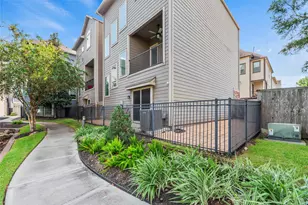 11006 Joedell Ln, Houston, TX 77043 - Photo 39