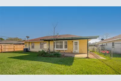 1510 W 11th Street, Freeport, TX 77541 - Photo 27