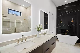 4708 Laurel St, Bellaire, TX 77401 - Photo 21