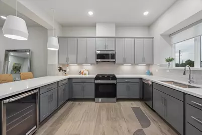 6332 Paddington Bend Drive, Houston, TX 77008 - Photo 5