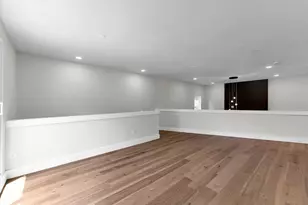 10722 Ella Lee Ln, Houston, TX 77042 - Photo 39