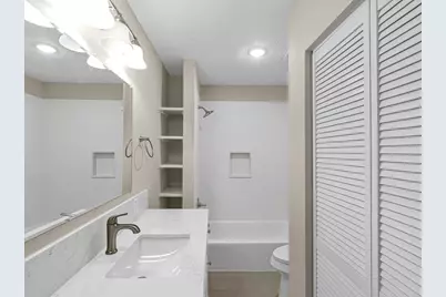 9254 Autumnsong Drive, Houston, TX 77064 - Photo 17