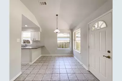 4911 Creek Shadows Drive, Houston, TX 77339 - Photo 15