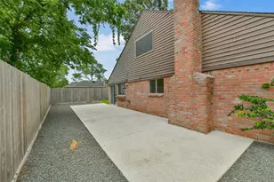 15711 Cavendish Dr, Houston, TX 77059 - Photo 31