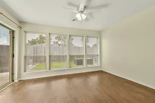 15711 Cavendish Dr, Houston, TX 77059 - Photo 11