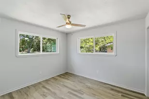 1916 Vinewood Dr, Bryan, TX 77802 - Photo 19