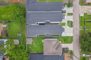 816 E 38th St, Houston, TX 77022 - Photo 35