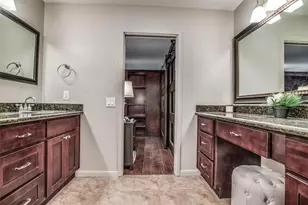 246 Litchfield Ln, Houston, TX 77024 - Photo 7