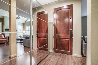 246 Litchfield Lane, Houston, TX 77024 - Photo 11