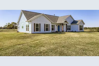 32123 Howell Road, Waller, TX 77484 - Photo 3