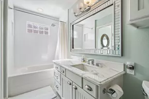 19023 Kahala Dr E, Galveston, TX 77554 - Photo 33