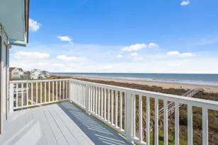 19023 Kahala Dr E, Galveston, TX 77554 - Photo 37