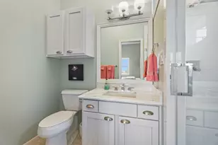 19023 Kahala Dr E, Galveston, TX 77554 - Photo 27
