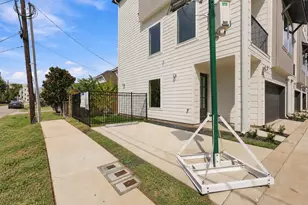 904 Kern St, Houston, TX 77009 - Photo 19