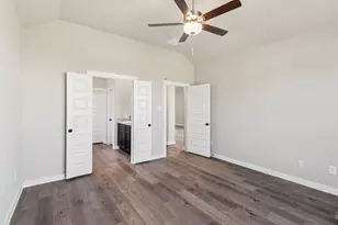 1129 Lilly Ln, Bellville, TX 77418 - Photo 9