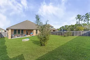 5807 Brimstone Hill Ln, Conroe, TX 77304 - Photo 13