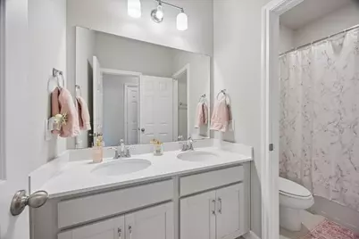 3105 Orchard Landing Court, League City, TX 77573 - Photo 25