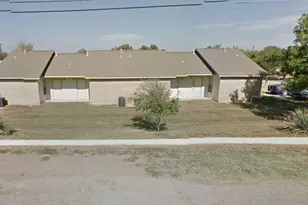 404 Medina, Cotulla, TX 78014 - Photo 5