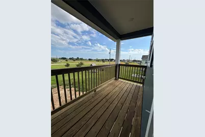 423 Calumet, Palacios, TX 77465 - Photo 7