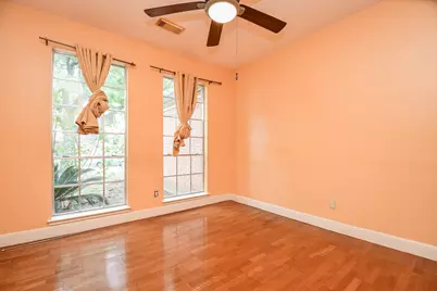 4306 W Thunderwood Circle, Fresno, TX 77545 - Photo 5