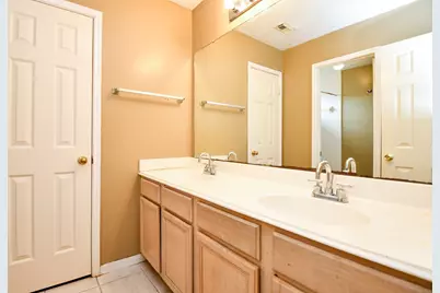 4306 W Thunderwood Circle, Fresno, TX 77545 - Photo 15