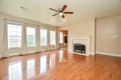 4306 W Thunderwood Circle, Fresno, TX 77545 - Photo 7