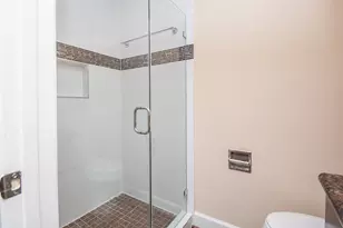 6401 Bayou Glen Rd, Houston, TX 77057 - Photo 15