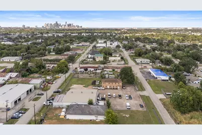 6920 Winton Street, Houston, TX 77021 - Photo 3