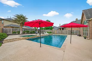 27554 Kingsland Pl Ln, Fulshear, TX 77441 - Photo 33