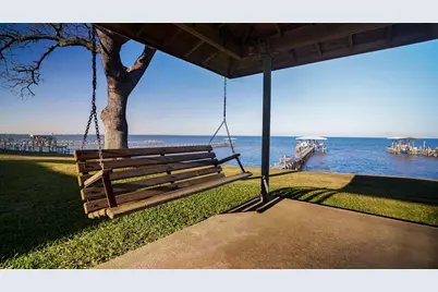 3635 Bayshore Drive, Bacliff, TX 77518 - Photo 33