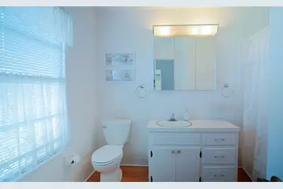 3635 Bayshore Drive, Bacliff, TX 77518 - Photo 21