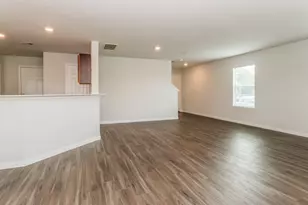 5506 Latta Plantation Dr, Katy, TX 77449 - Photo 5