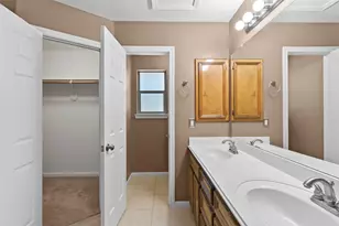 11270 Summit Dr, Conroe, TX 77303 - Photo 17