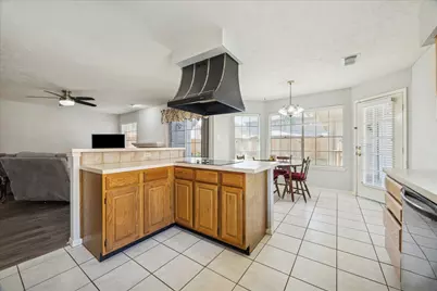 14418 Sycamore Lake Rd Road, Houston, TX 77062 - Photo 11