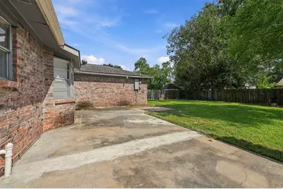 8339 Carvel Lane, Houston, TX 77036 - Photo 21