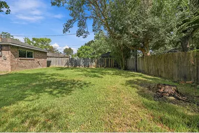 8339 Carvel Lane, Houston, TX 77036 - Photo 19