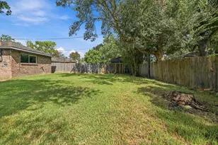 8339 Carvel Ln, Houston, TX 77036 - Photo 19