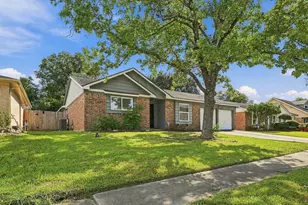 8339 Carvel Ln, Houston, TX 77036 - Photo 23