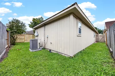 11103 Bellerive Drive, Houston, TX 77072 - Photo 33