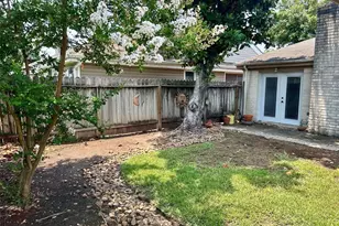 11103 Bellerive Dr, Houston, TX 77072 - Photo 21