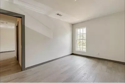 1410 Hyde Park Boulevard #212, Houston, TX 77006 - Photo 27