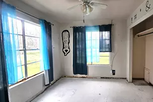 302 Southern Oaks Dr, Lyons, TX 77879 - Photo 11