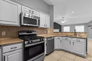 78 Dawns Edge Dr, Conroe, TX 77356 - Photo 5
