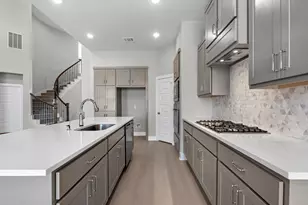 9615 Pink Lotus Ct, Richmond, TX 77407 - Photo 3