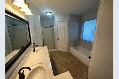 105 Harbor Court Drive, Conroe, TX 77356 - Photo 19