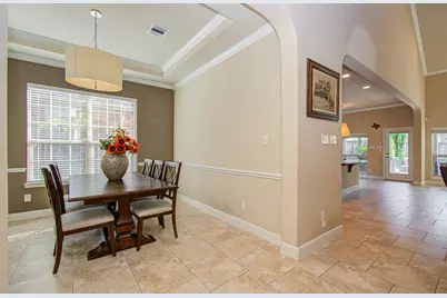 107 N Victoriana Circle, Spring, TX 77389 - Photo 13