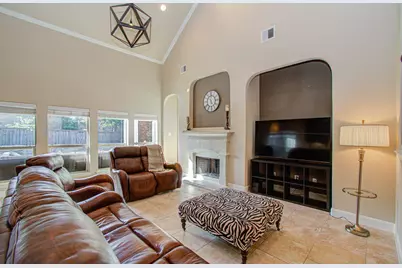 107 N Victoriana Circle, Spring, TX 77389 - Photo 23