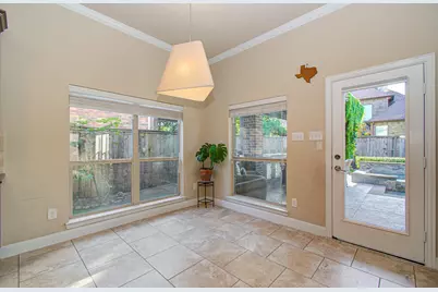 107 N Victoriana Circle, Spring, TX 77389 - Photo 21