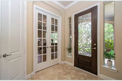 107 N Victoriana Circle, Spring, TX 77389 - Photo 5