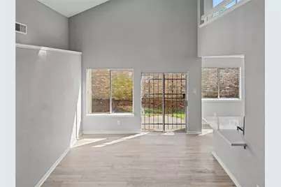 12803 Kitty Brook Lane, Houston, TX 77071 - Photo 11